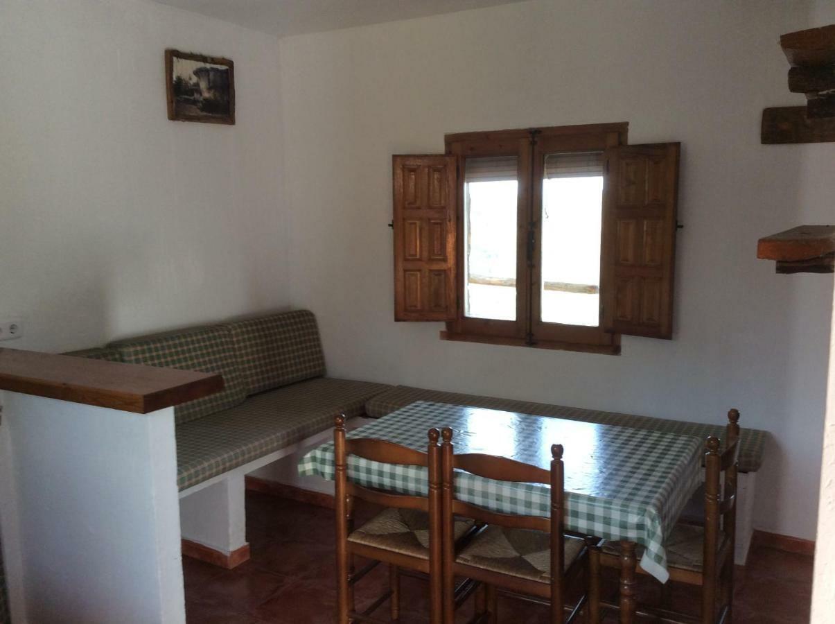 Cabanas Buenache Buenache de la Sierra Luaran gambar