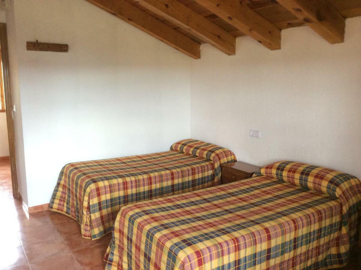 Cabanas Buenache Buenache de la Sierra Luaran gambar