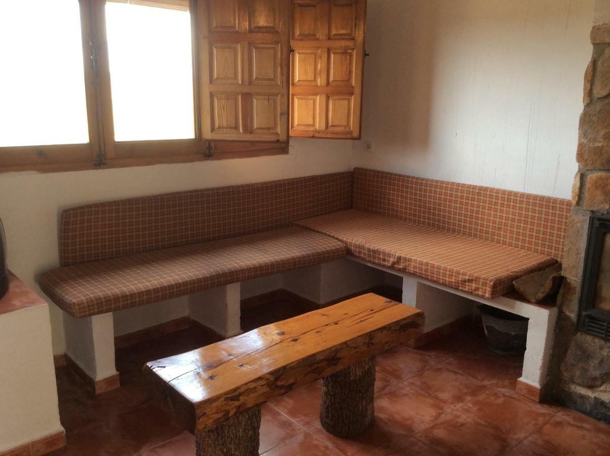 Cabanas Buenache Buenache de la Sierra Luaran gambar